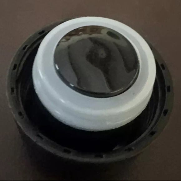 2019 Walt Disney World Epcot Center D23 Exclusive Black Water Bottle Tumbler New - Picture 5 of 5